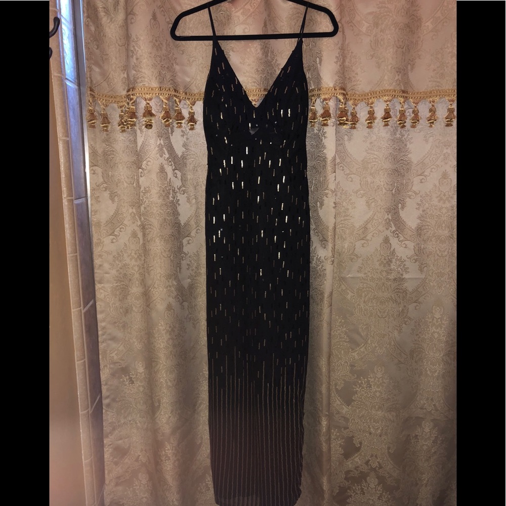 Teezeme long sequence gown